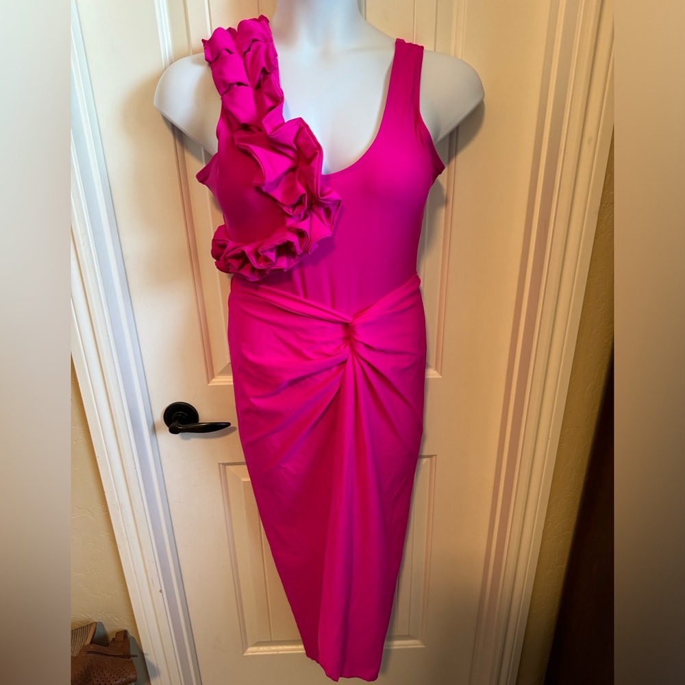 NWOT One Piece Hot Pink Swimsuit w/Beach Cover Up Wrap Skirt Sarong, Size Large - Picture 9 of 11